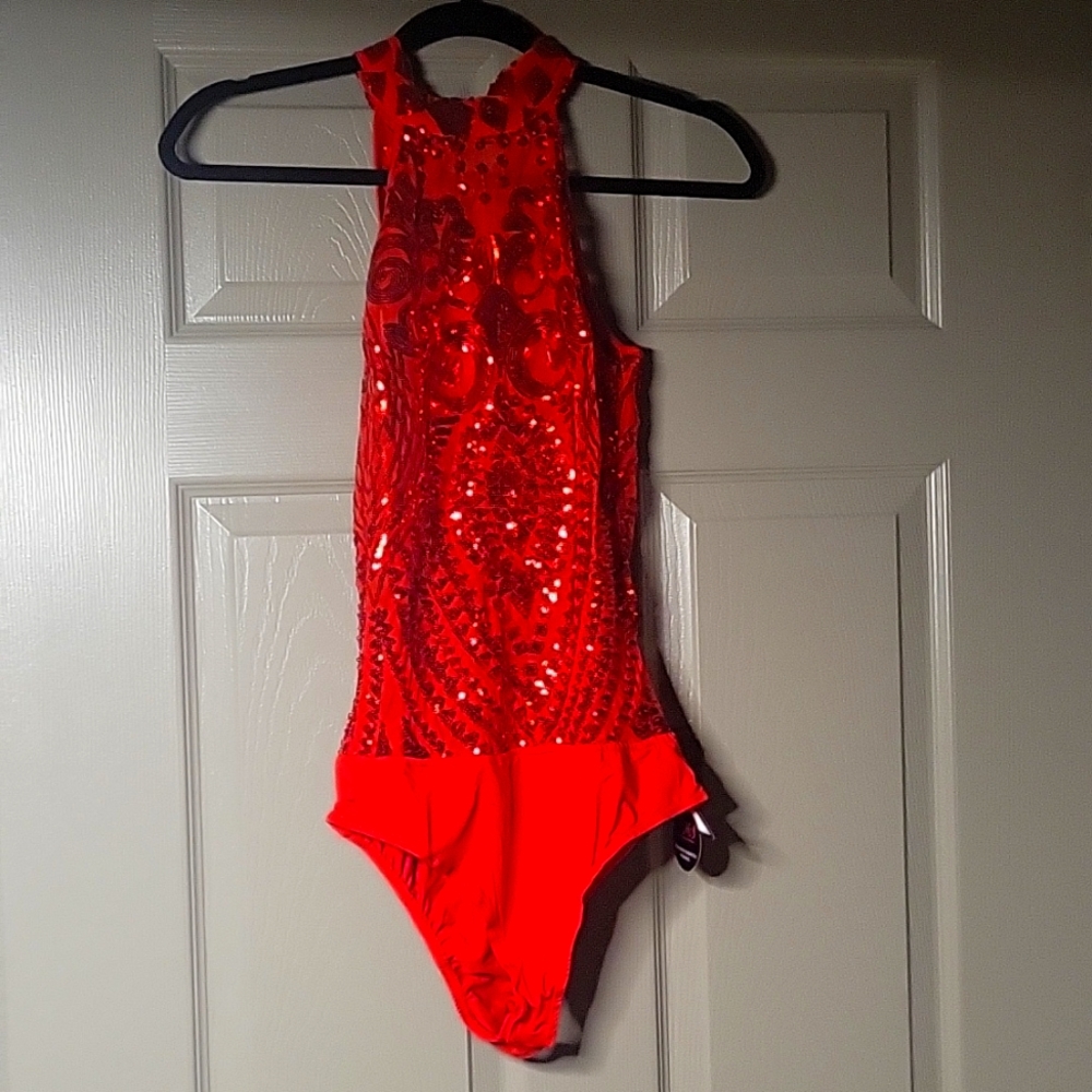 Sequin bodysuit - New - M